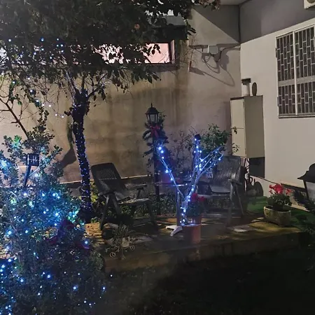 Будинок відпочинку Domus Parva, Con Giardino *