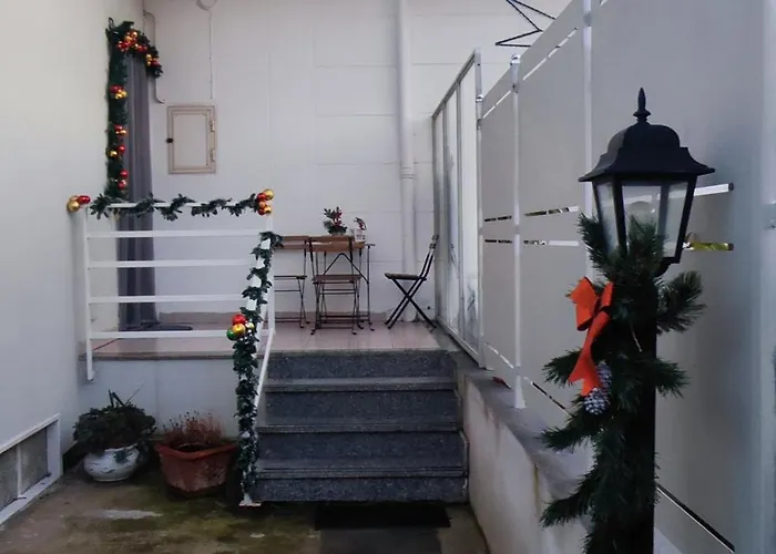 Domus Parva, Con Giardino بيت للعطل بومبيي