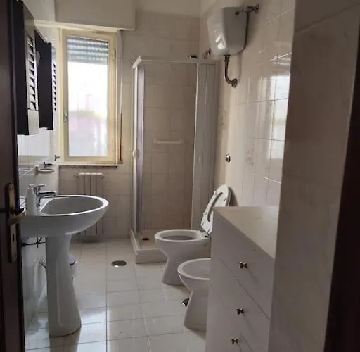 Domus Parva, Con Giardino